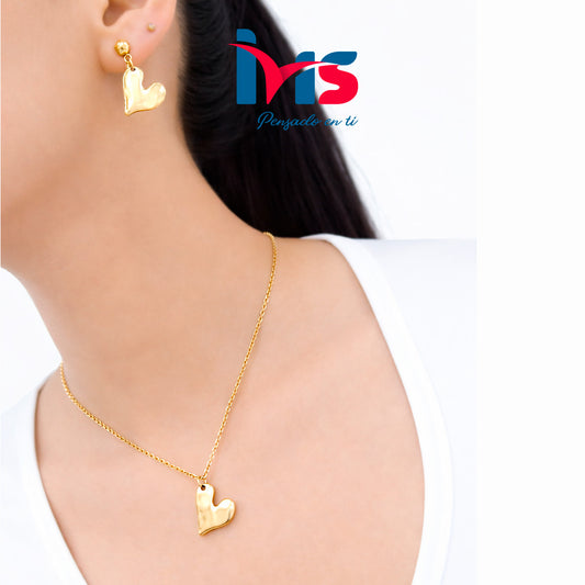 Set de Collar y Aretes Corazón en Acero Inoxidable Dorado