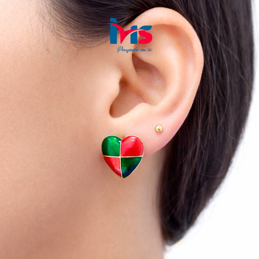 Aretes Corazón Bicolor Verde & Rojo – Acabado Dorado.