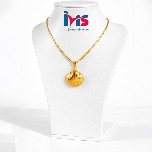 ✨ Collar Dije Concha Marina – Acero Quirúrgico 316L Enchapado en Oro 18K Waterproof