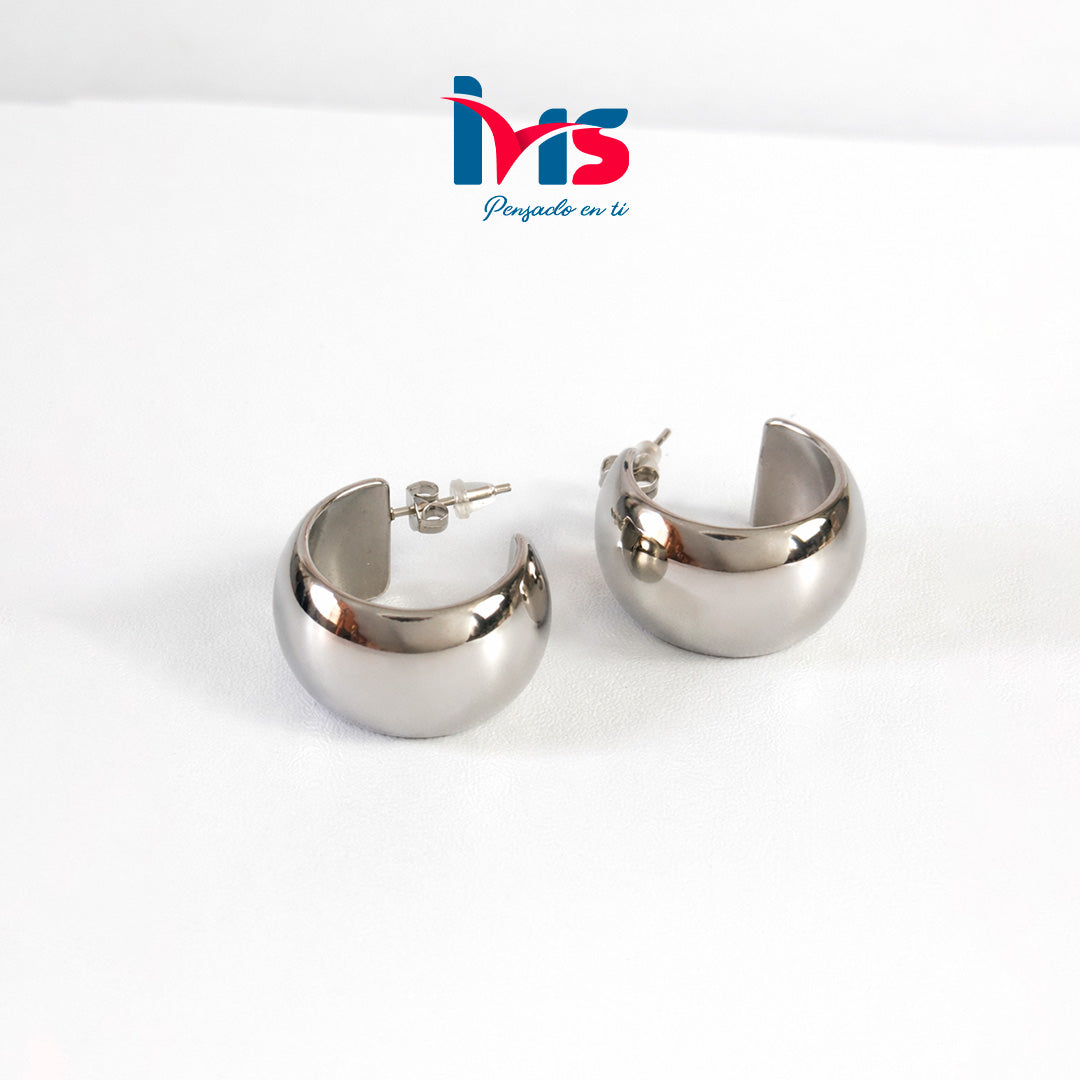 ✨ Aretes Media Argolla Pulida – Acero Quirúrgico 316L Waterproof.