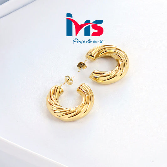 Aretes Tipo Argolla de Acero Quirúrgico 316L Waterproof – Diseño Ondulado Dorado