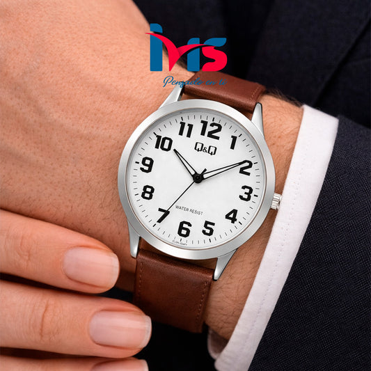 ⌚ Reloj Original Q&Q C10A-034PY para Hombre – Diseño Clásico con Correa Marrón