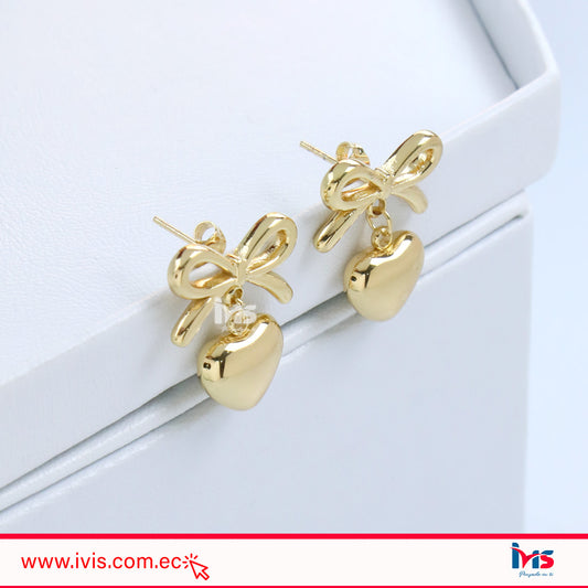 Aretes Lazo con Corazón – Acero Quirúrgico 316L Enchapado en Oro Waterproof